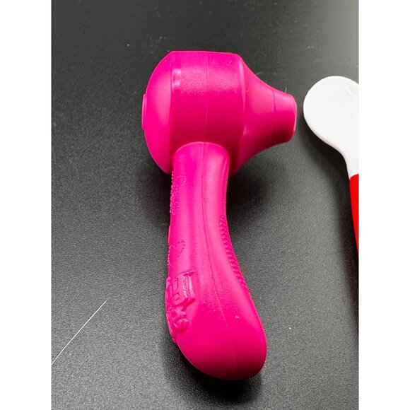 Baby Alive Better Now Bailey Replacement spoon and otoscope Doctor READ - Picture 3 of 12